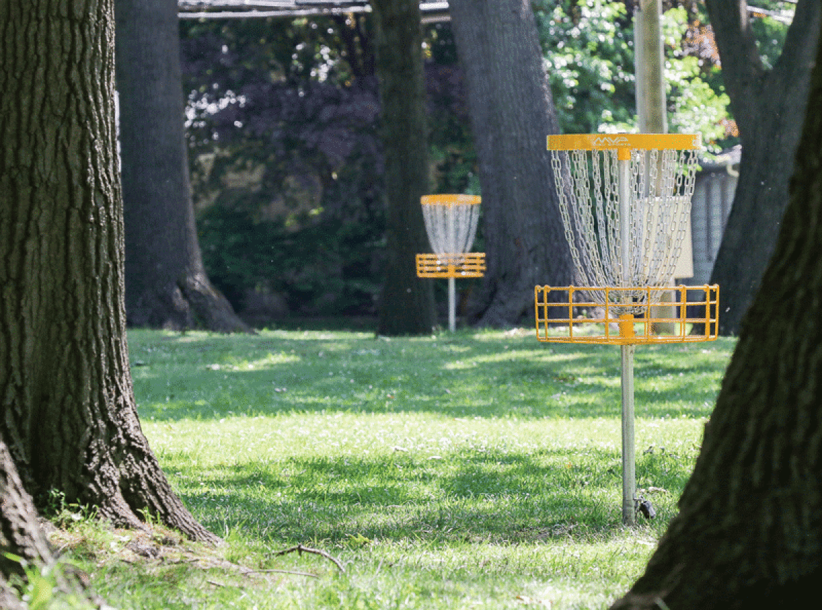  Rosie’s Park recently added a disc golf course to its offerings, part of the city’s ongoing efforts to give people more to do in the parks.  