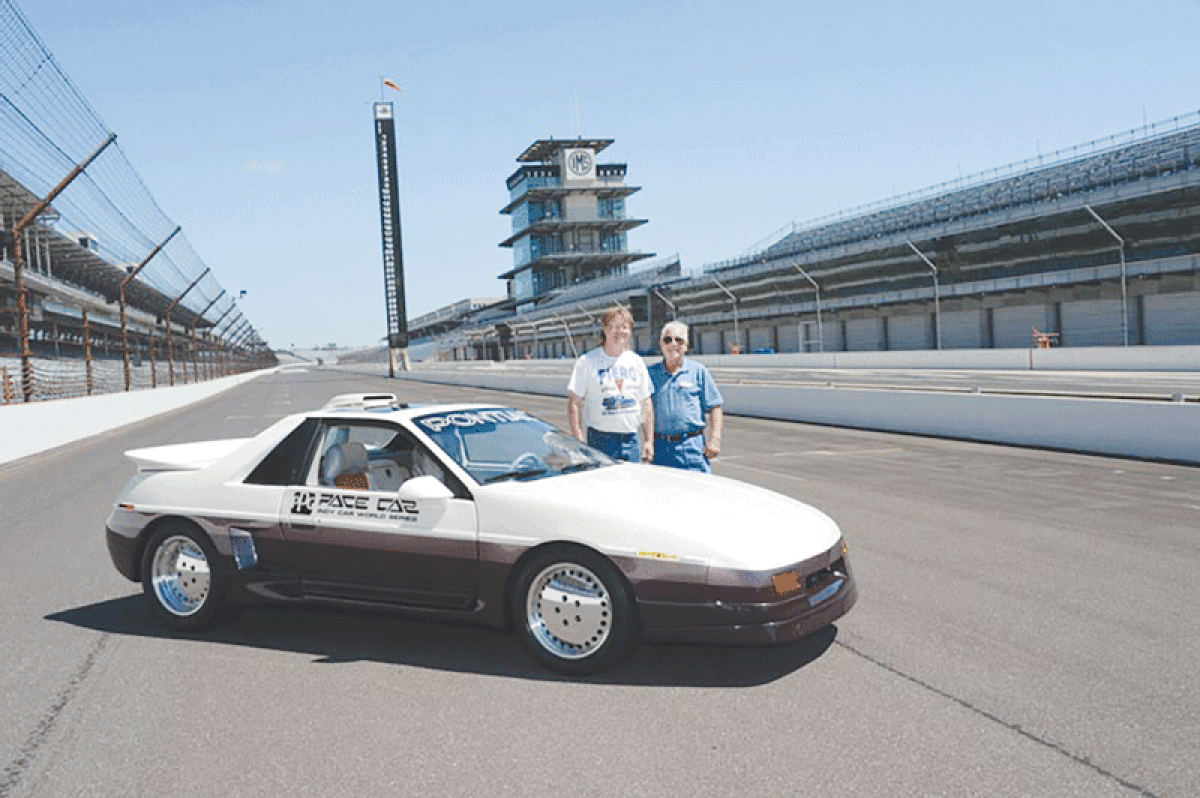 1988 Pontiac Fiero  Midwest Car Exchange