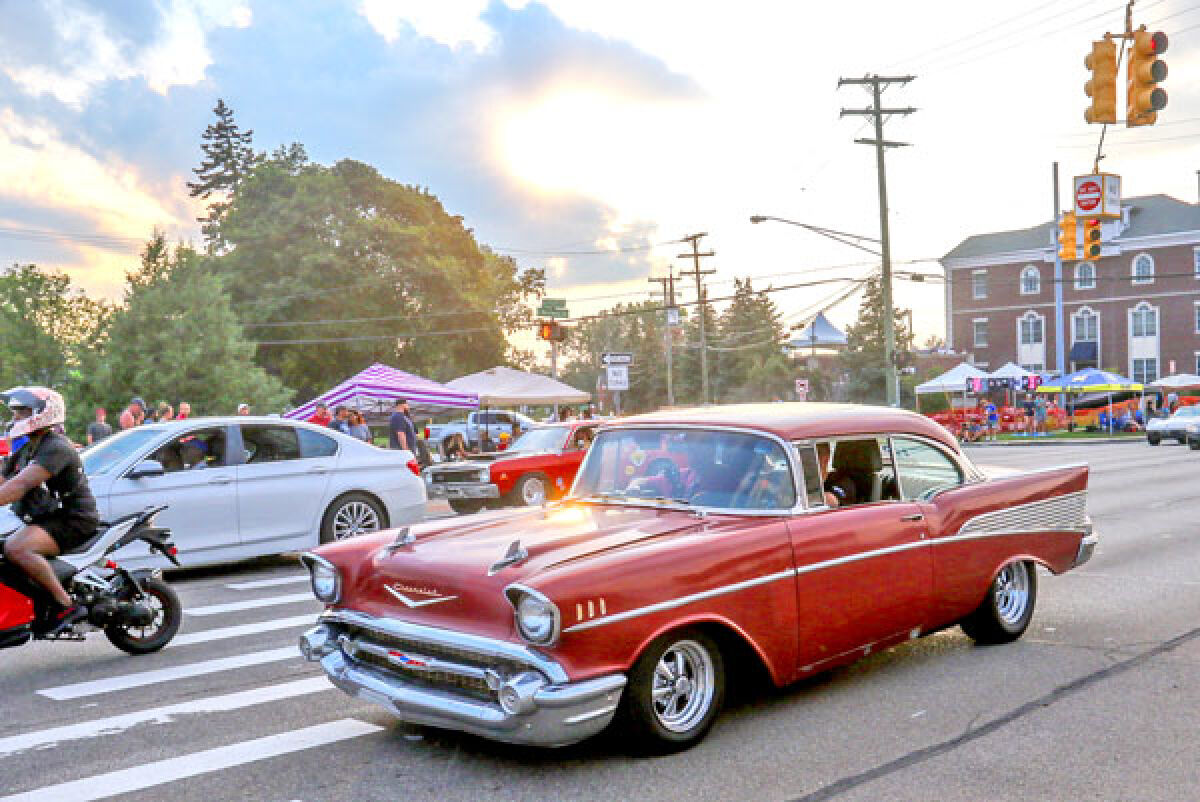  The 2021 Woodward Dream Cruise drew large crowds to see the classic, muscle and unique cars and motorcycles. This year, the official Woodward Dream Cruise will take place Saturday, Aug. 20. 