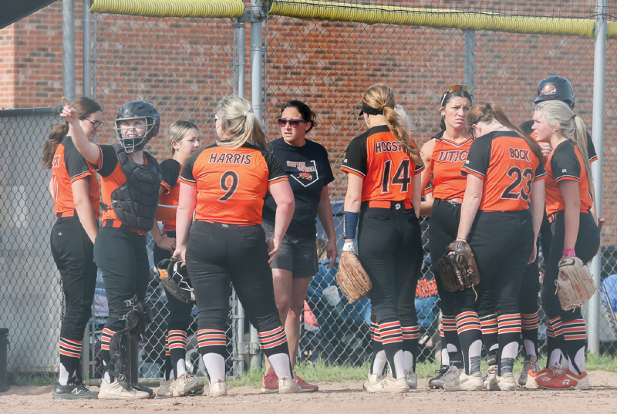  Utica circles up during a matchup with Utica Eisenhower May 13 at Eisenhower High School. 