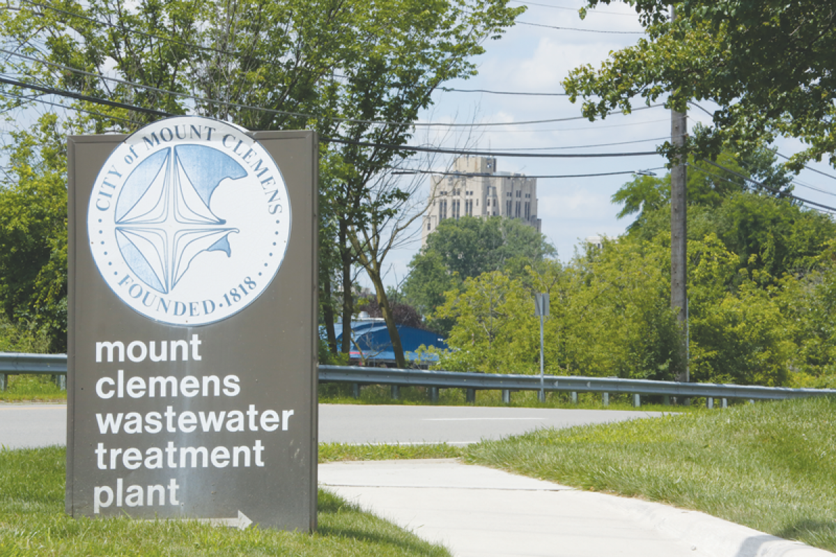  A sign directs traffic on North River Road to the Mount Clemens Wastewater Treatment Plant. On July 15, the Mount Clemens City Commission awarded a contract to Dan’s Excavating to connect Mount Clemens to the Great Lakes Water Authority. The GLWA will become the new water supplier for Mount Clemens, replacing a more than 130-year-old municipal system.  