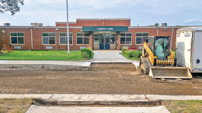  Forest Park Elementary School, in Eastpointe Community Schools, is receiving a new parking lot and sidewalk. Work also is being done to address the parking lot’s drainage issues. 