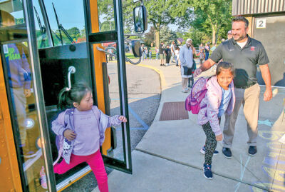  The first day of school in Roseville Community Schools was busy with activity as students arrived at Patton Elementary. 