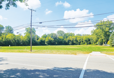  The development plans to put 18 homes, a street with a cul-de-sac, and a detention pond at the site, which is currently vacant. During a  Sept. 11 Sterling Heights Planning Commission meeting, a representative for the development predicted that the homes’ starting prices  could be around the mid-$500,000 range. 