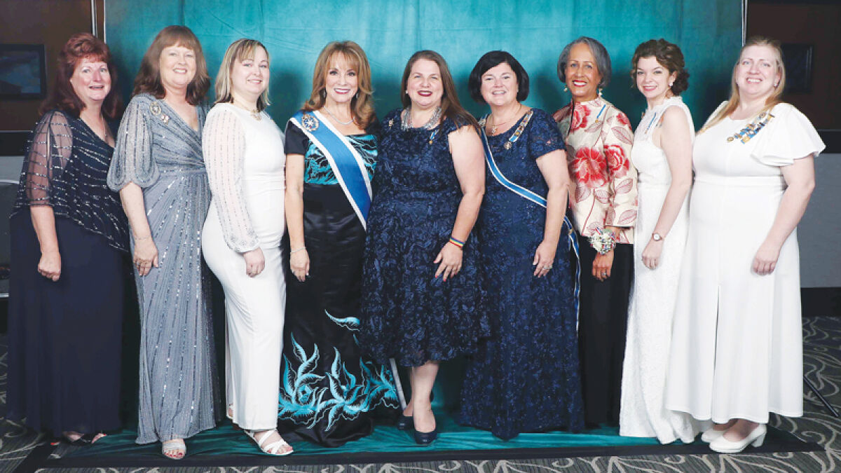  Members of the National Society Daughters of the American Revolution Detroit Chapter pose with President General Pamela Wright and State Regent Dawn Brady. From left are Marie Zawol, Greta G. Rubello, Emma Huber, Wright, Regent Elizabeth Findeis, Brady, Karen Batchelor, Leigh Anne Tiffany and Colleen Lauless. 