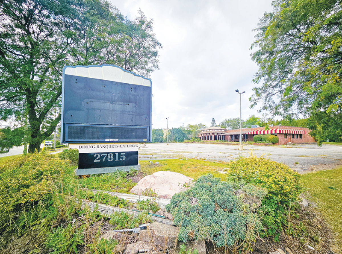  The site of the former Ginopolis restaurant, located near Middlebelt and 12 Mile roads, could eventually be home to Sheetz, a convenience store and gas station chain that operates 24/7. 