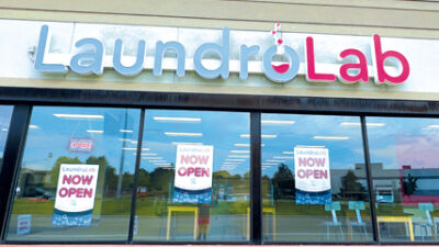  LaundroLab Roseville: The new neighborhood laundromat you’ll love! 