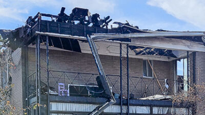  Fire at Southfield condos kills 1, injures 3 