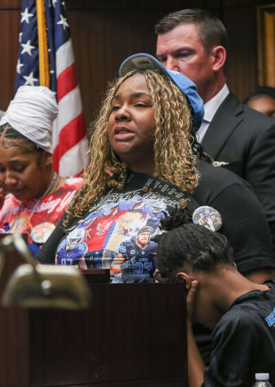  Charisse Brown, De Juan Pettis’ mother,  speaks about how she misses hearing her son come in.  