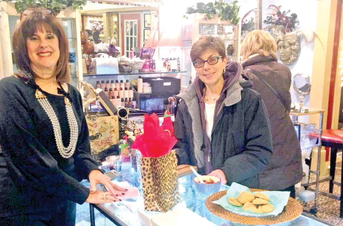  Main Street Franklin’s Sip, Shop & Stroll event brings the community together for holiday shopping and fun. 