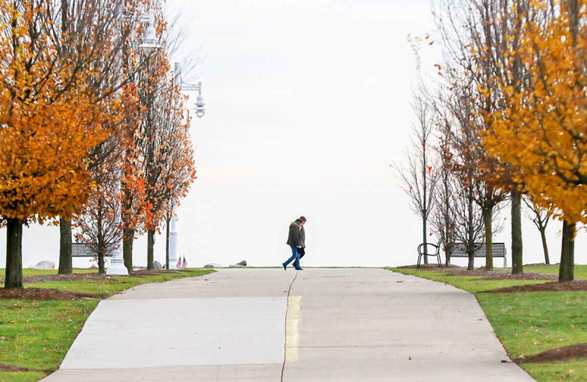  The St. Clair Shores City Council approved the master plan draft in a 6-1 vote and a capital improvement plan in a 7-0 vote at their meeting on Dec. 2. These plans are layouts of goals for the city. 