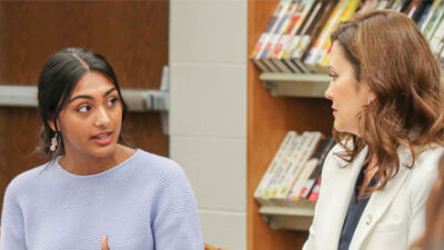  Governor discusses issues in education with Novi Schools 