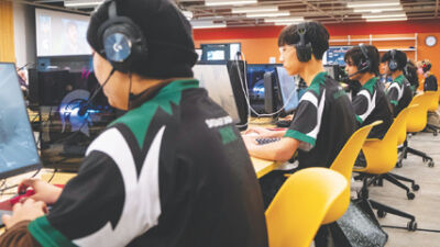  Utica, Novi make school history while Bloomfield Hills repeats at esports state finals 